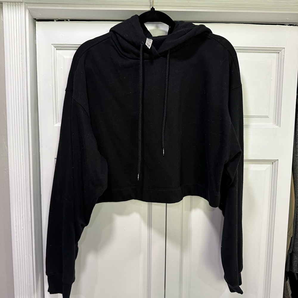 ALO Yoga Black Cropped Hoodie